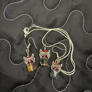 Holiday necklace & earring set with pierced wires NWOT